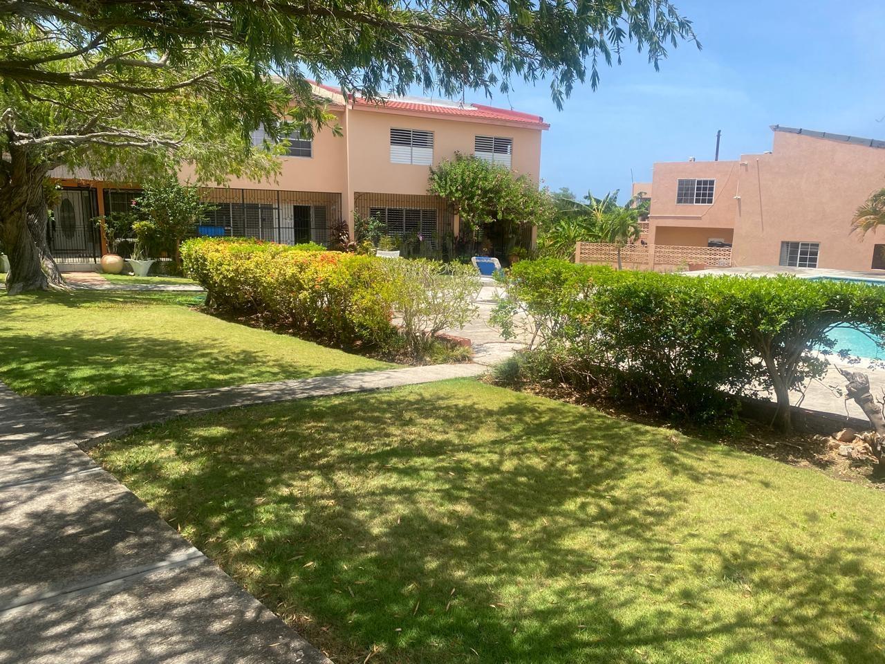 Townhouse For Rent: BAYSHORE, IRONSHORE, Ironshore | $1,800