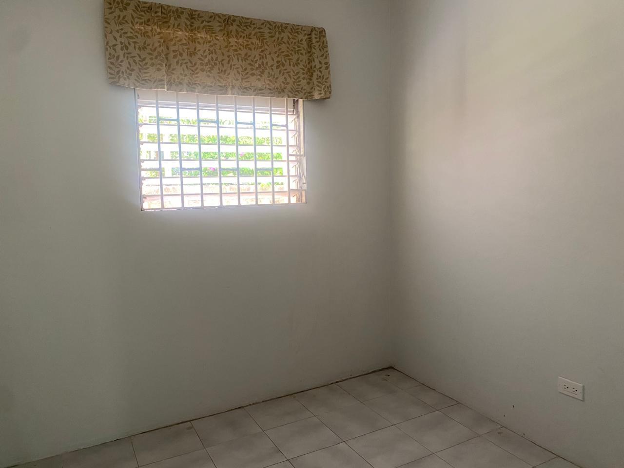 Townhouse For Rent: BAYSHORE, IRONSHORE, Ironshore | $1,800 photo 10