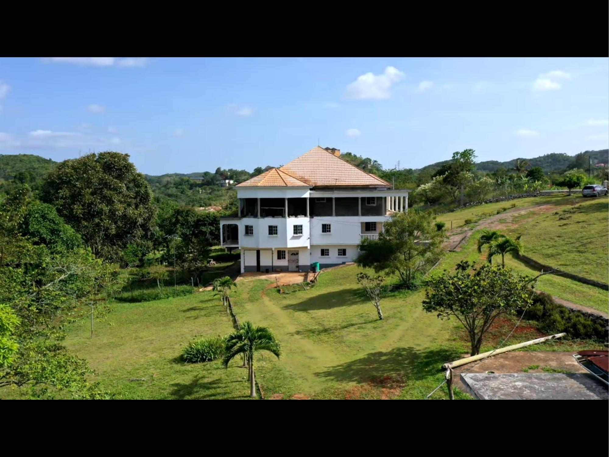 House For Sale: HATFIELD, MANCHESTER, Hatfield | $140,000,000