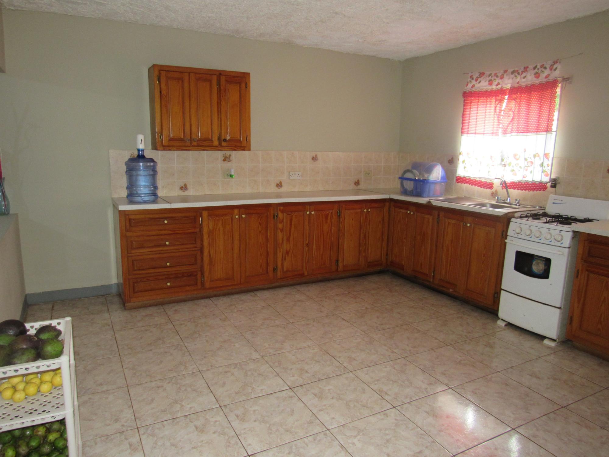 House For Sale: HATFIELD, MANCHESTER, Hatfield | $140,000,000 photo 11