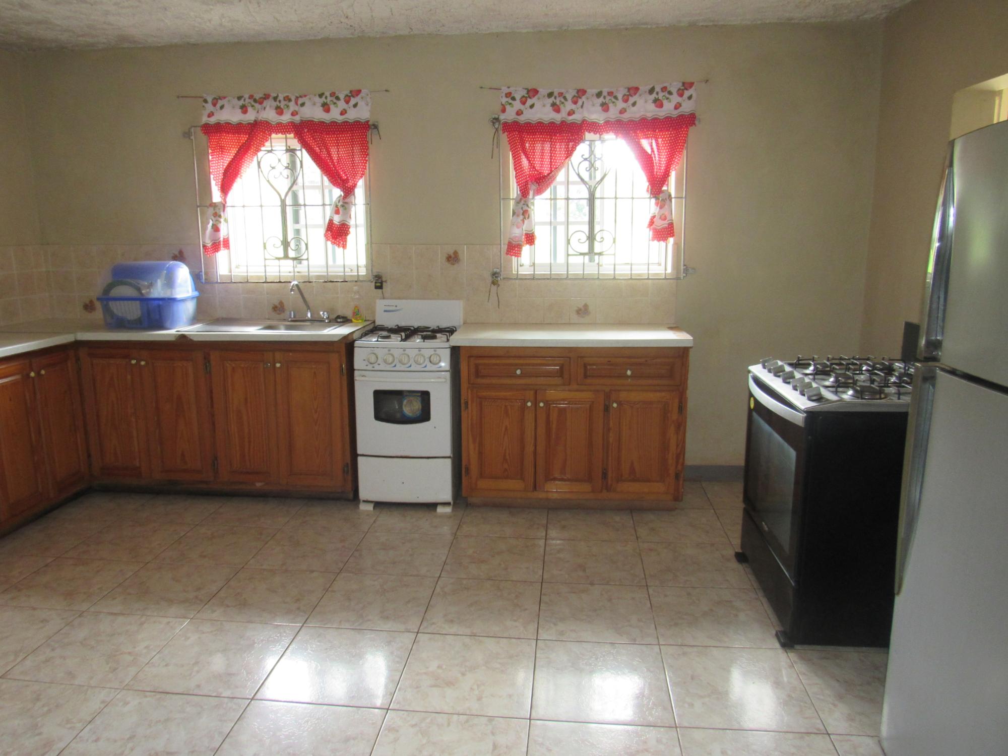 House For Sale: HATFIELD, MANCHESTER, Hatfield | $140,000,000 photo 12