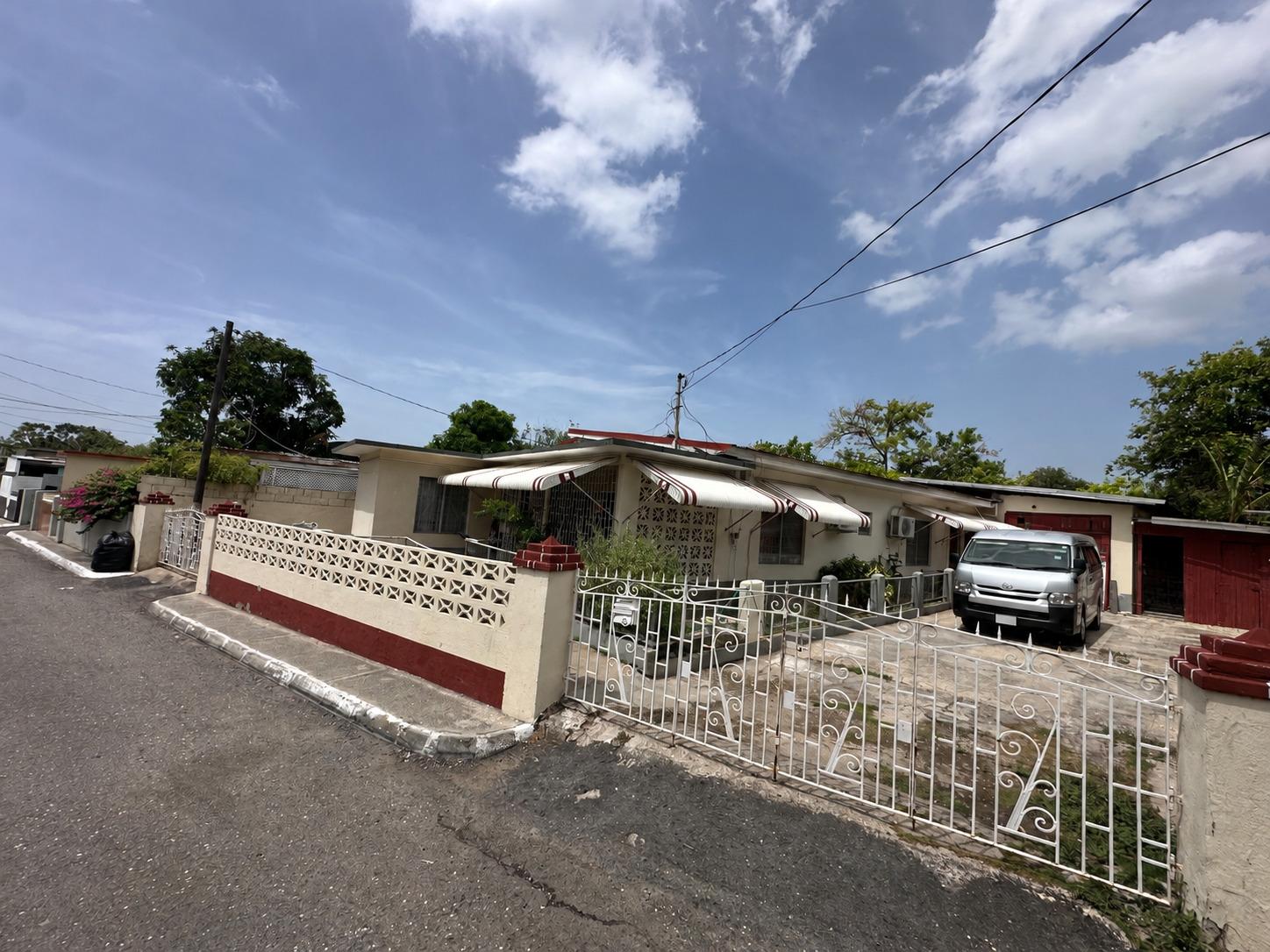 House For Sale: SLIPDOCK ROAD, Kingston 2 | $25,000,000