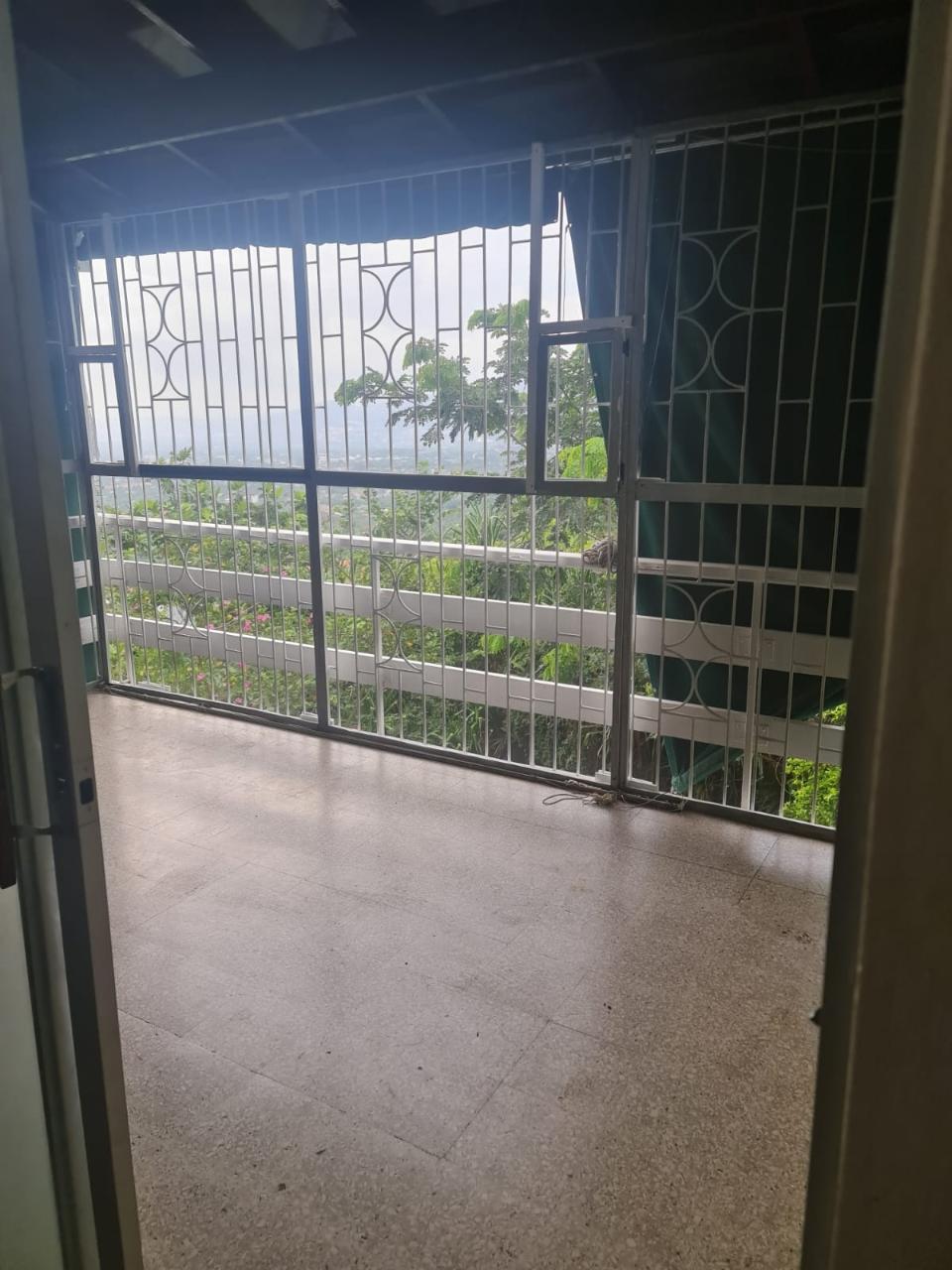 House For Rent: HARRIMAN CLOSE, JACKS HIL, Kingston 6 | $1,800 photo 3