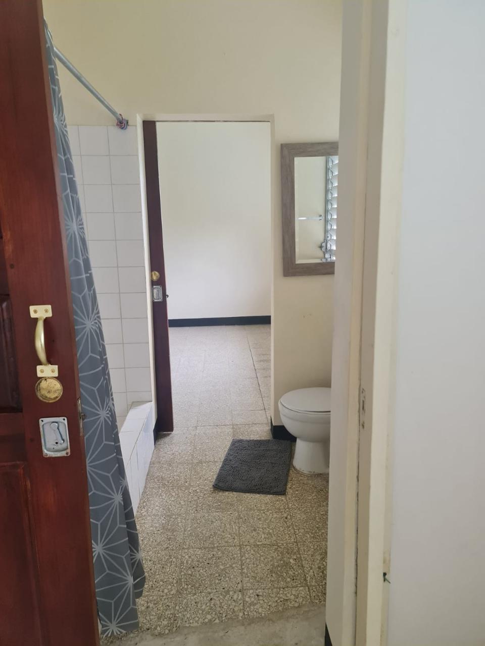 House For Rent: HARRIMAN CLOSE, JACKS HIL, Kingston 6 | $1,800 photo 17