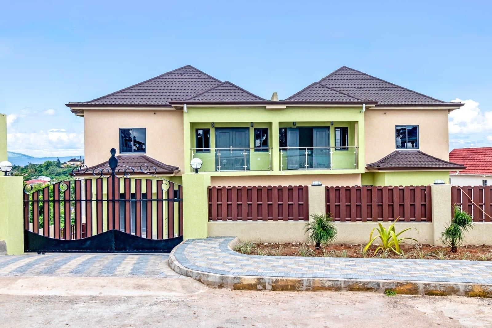 Townhouse For Sale: BRUMALIA, MONTICELLO PARK, Brumalia | $415,000
