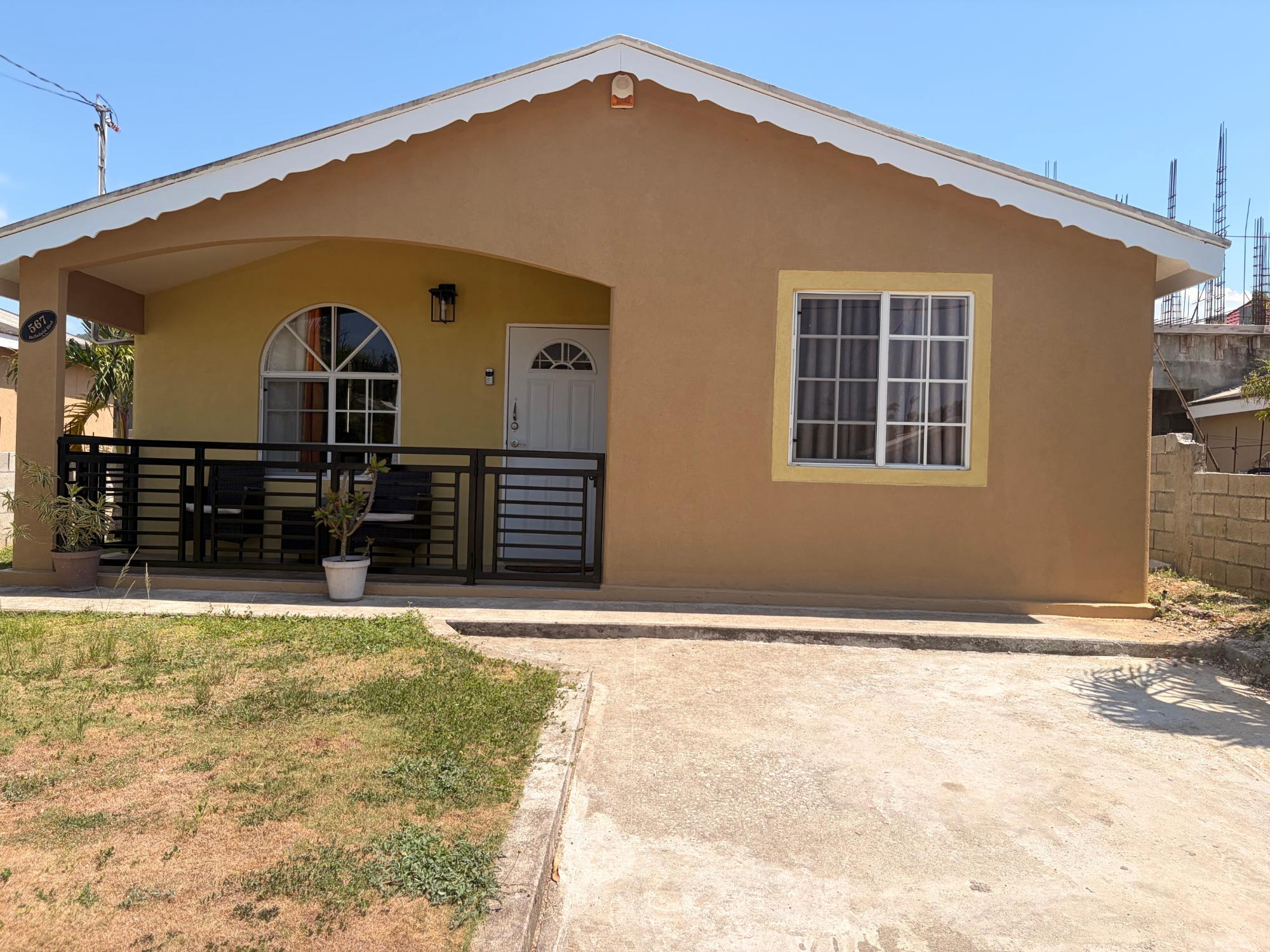 House For Rent: MONTEGO WEST VILLAGE, Montego Bay | $160,000 photo 3