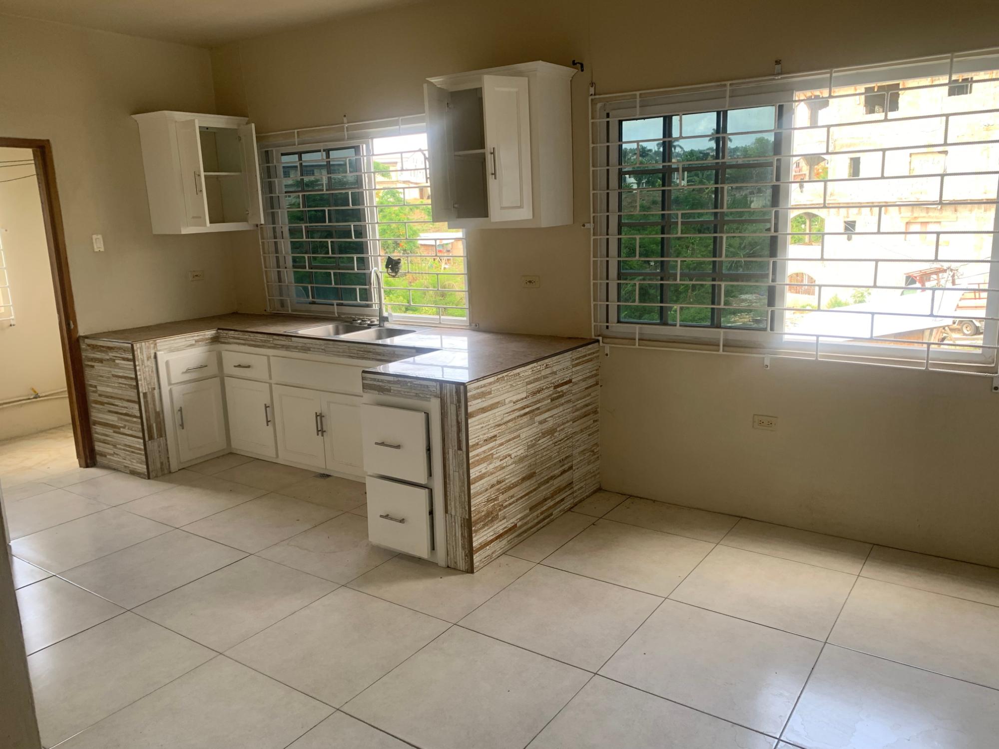 Apartment For Rent: WESTGATE HILLS, Westgate Hills | $120,000 photo 5