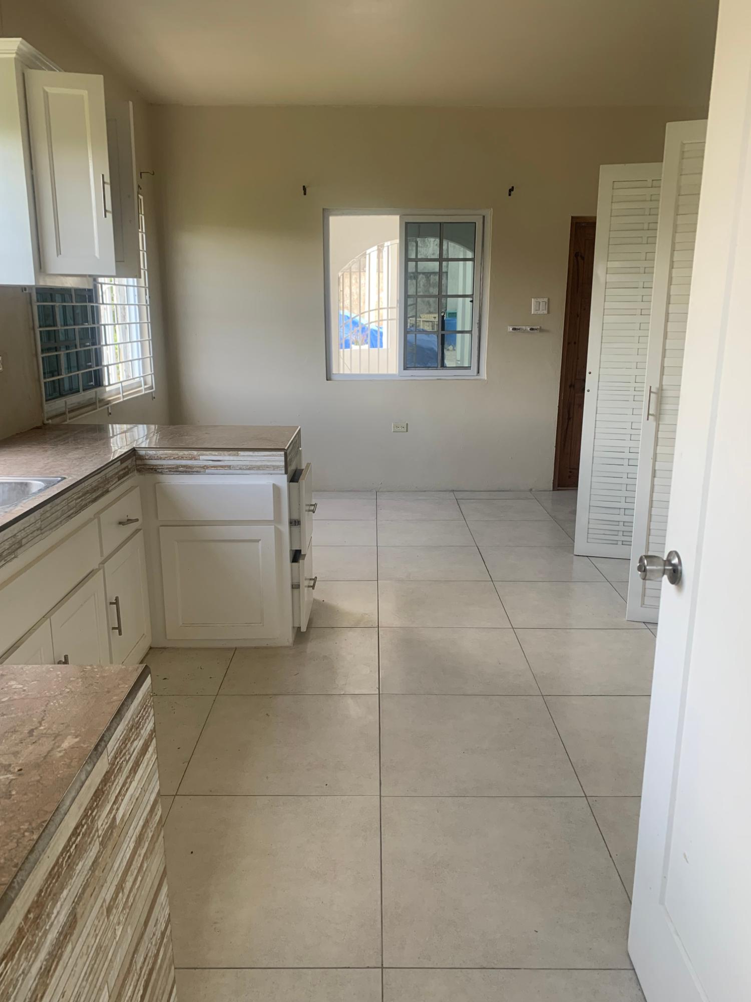 Apartment For Rent: WESTGATE HILLS, Westgate Hills | $120,000 photo 6