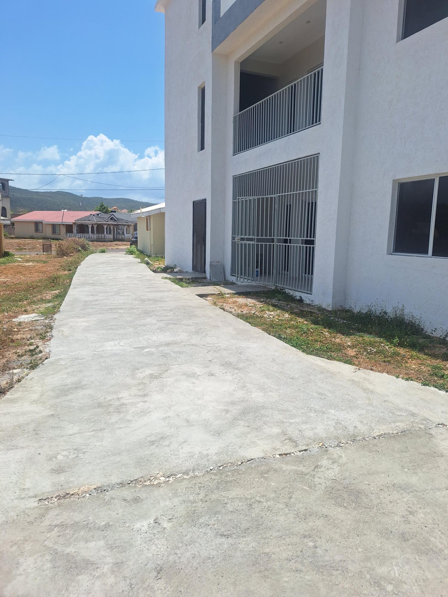 Apartment For Rent: CORAL SPRING VILLAGE, Coral Spring | $1,000 photo 3