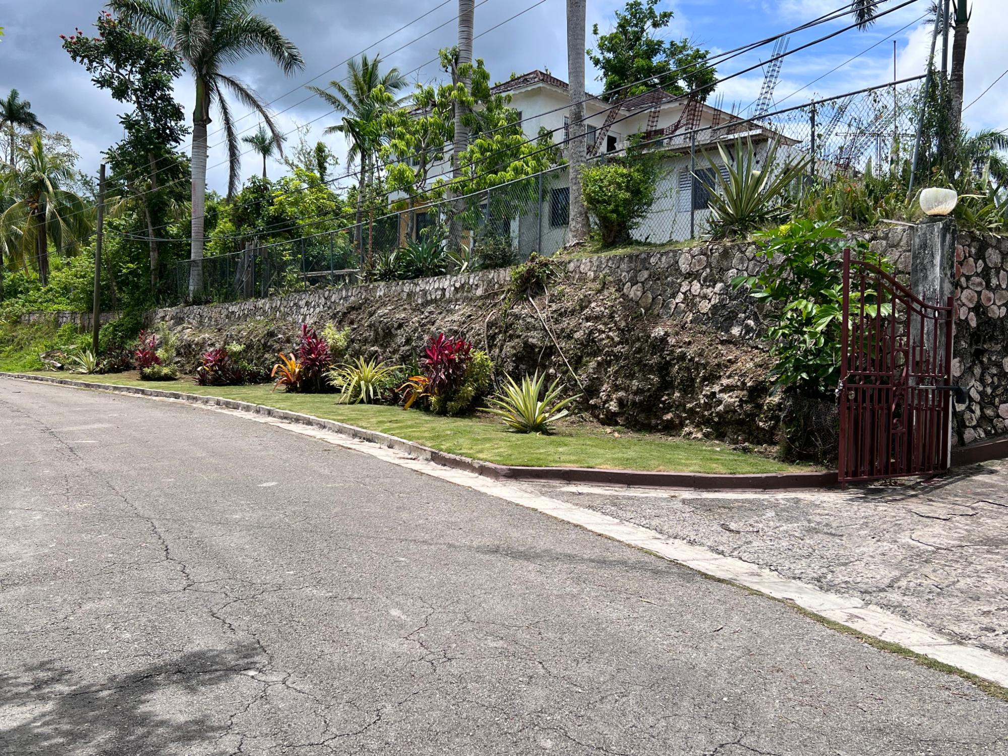 Apartment For Rent: MAFFIE DR, Unity Hall | $0 photo 2