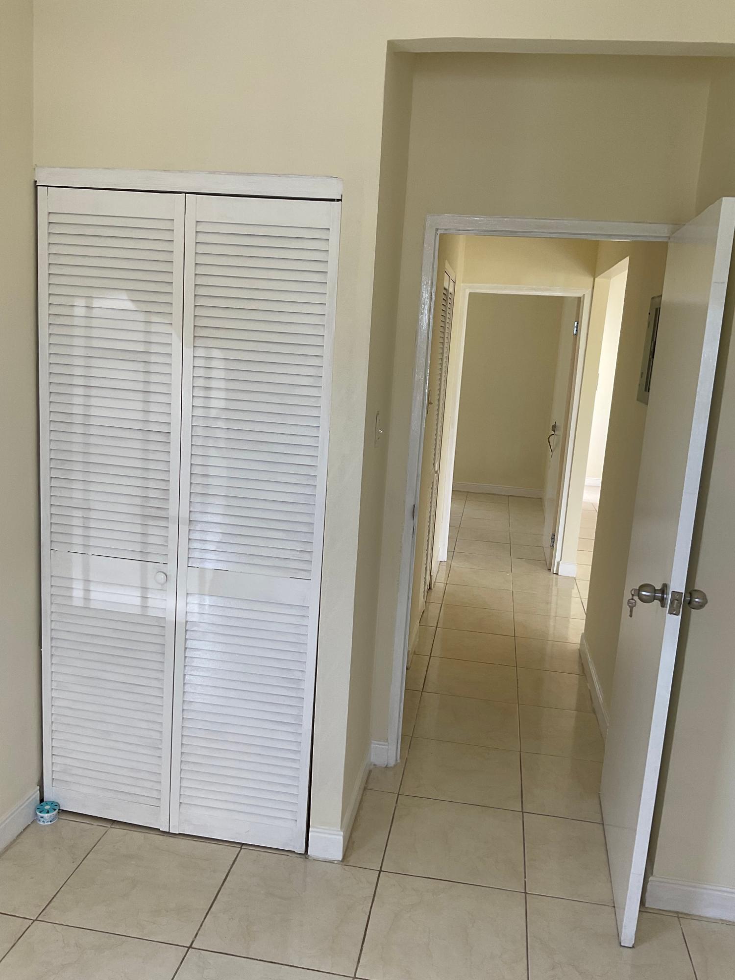 House For Rent: MEADOWS OF IRWIN, Granville | $100,000 photo 7