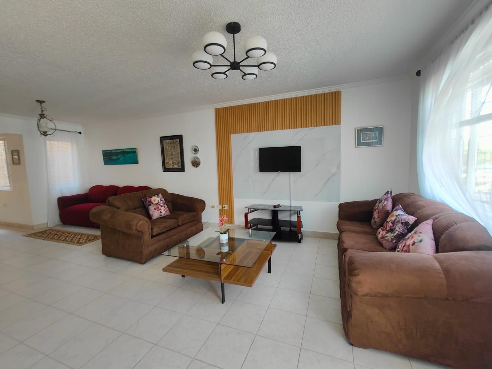 Townhouse For Rent: PORTLANDIA ROAD, Kingston 6 | $1,650 photo 5