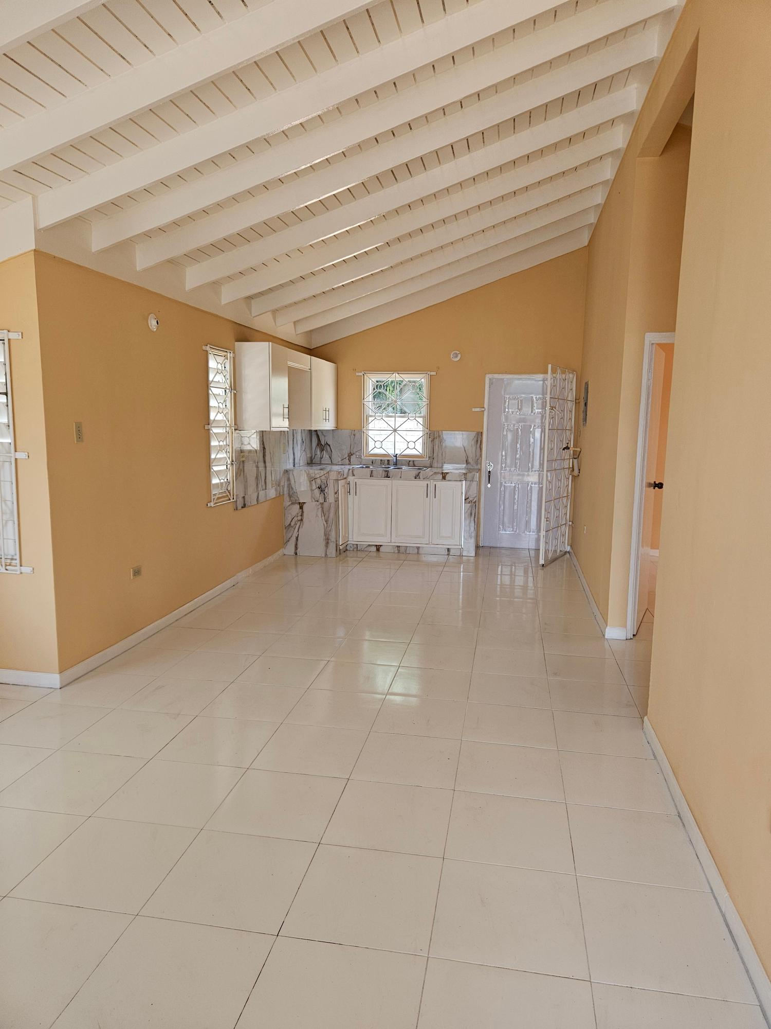 House For Rent: WHITEWING CIRCLE ,OLD HAR, Old Harbour | $90,000 photo 7