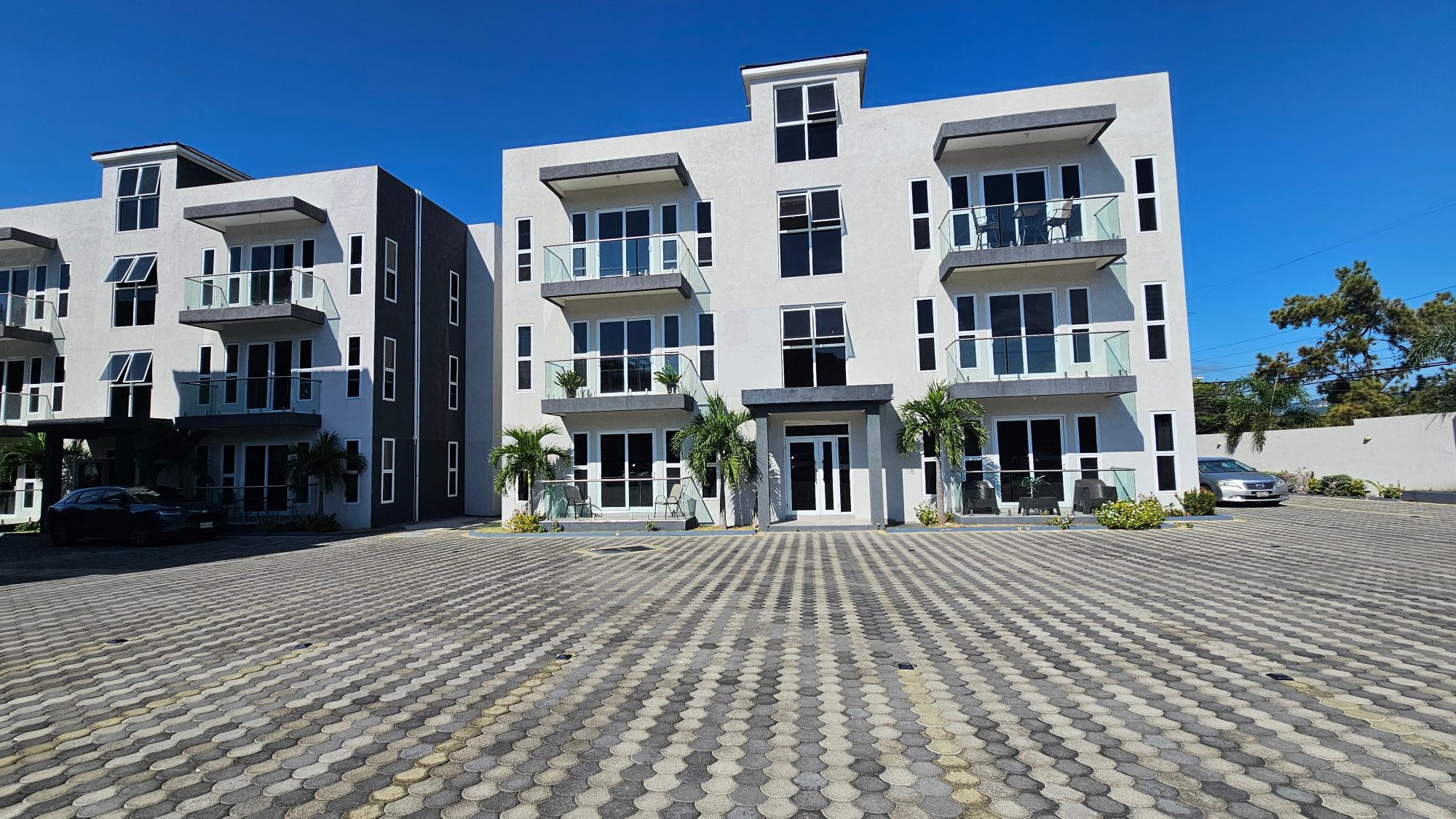 Apartment For Rent: HALIFAX AVENUE, KINGSTON, Kingston 6 | $2,500 photo 4