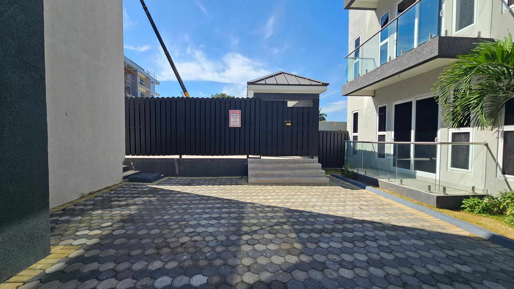 Apartment For Rent: HALIFAX AVENUE, KINGSTON, Kingston 6 | $2,500 photo 5