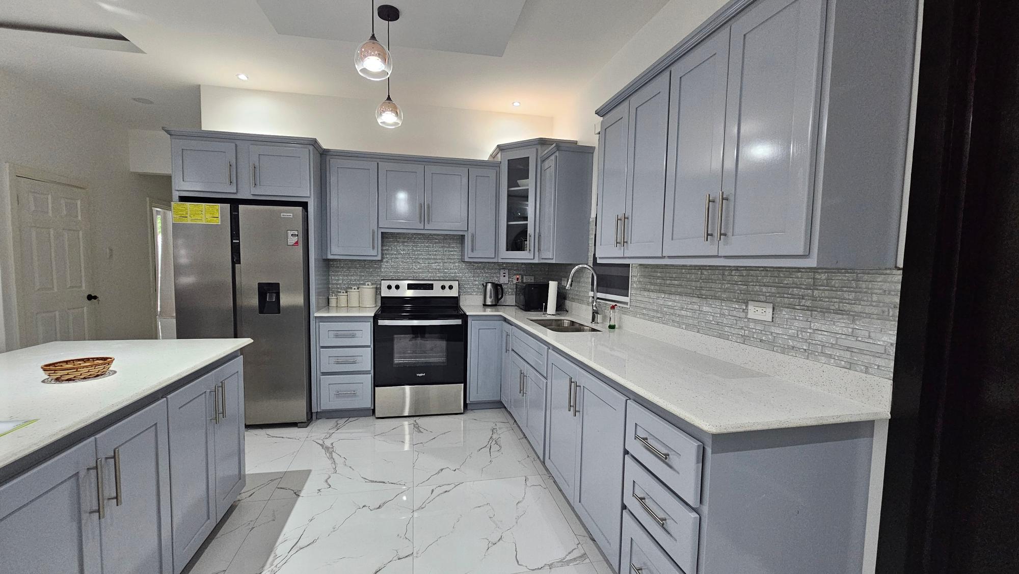 Apartment For Rent: HALIFAX AVENUE, KINGSTON, Kingston 6 | $2,500 photo 14
