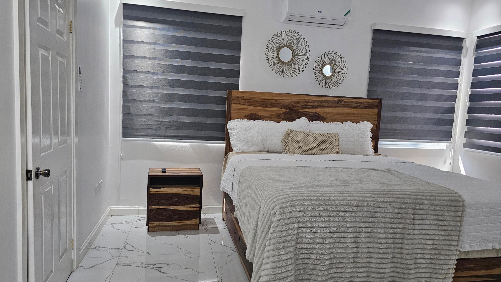 Apartment For Rent: HALIFAX AVENUE, KINGSTON, Kingston 6 | $2,500 photo 16