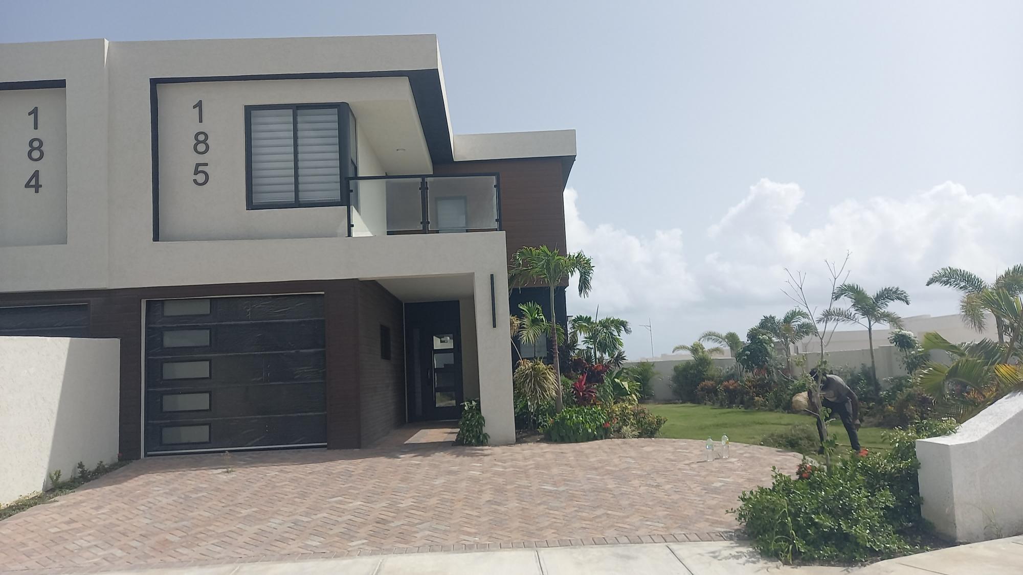 Townhouse For Sale: PARADISIAC VILLAGE, Richmond | $572,500
