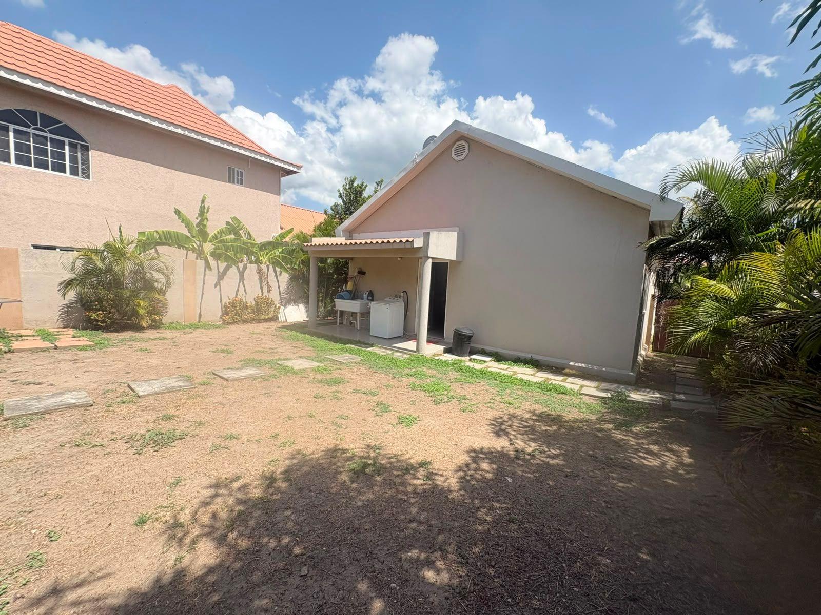 House For Rent: CAYMANAS COUNTRY CLUB EST, Caymanas Estates | $170,000 photo 3
