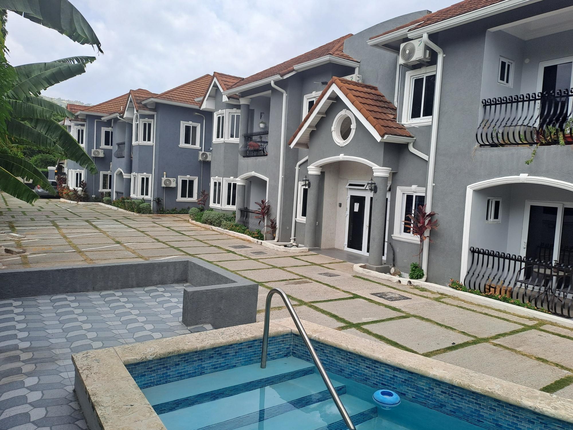 Apartment For Rent: RED HILLS ROAD, Kingston 19 | $200,000 photo 2