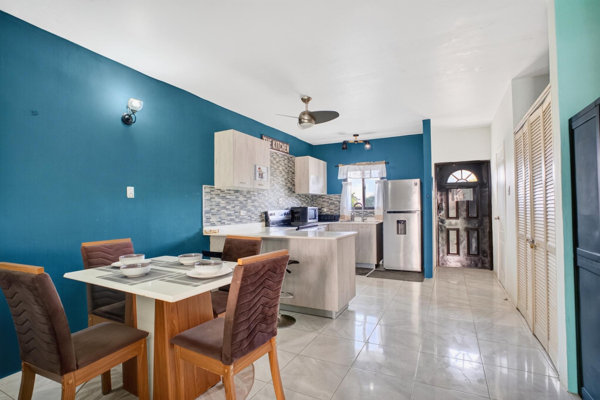 Townhouse For Sale: SEVILLE DRIVE, Discovery Bay | $45,000,000 photo 18