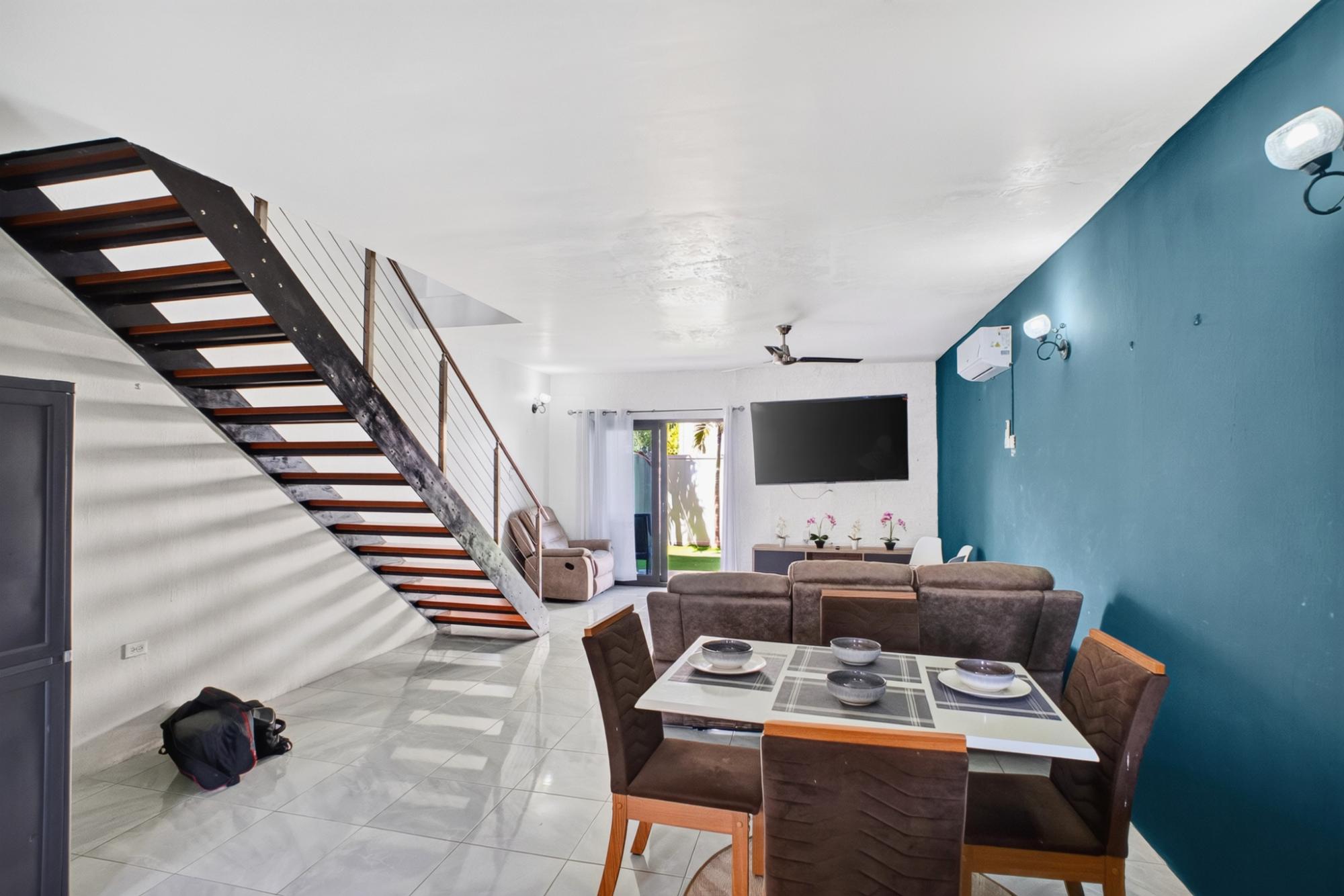 Townhouse For Sale: SEVILLE DRIVE, Discovery Bay | $45,000,000 photo 22