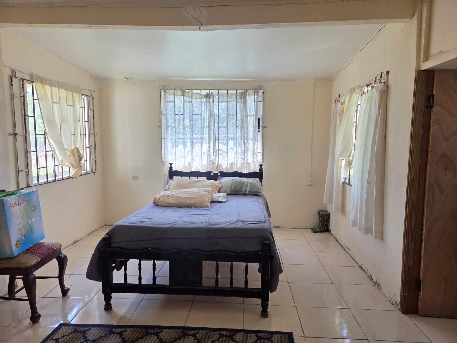 House For Sale: NIGHTENGALE GROVE, Old Harbour | $40,000,000 photo 7
