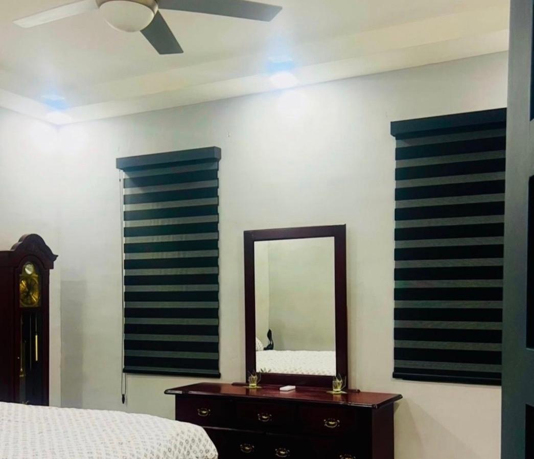 Apartment For Rent: SUNSET DRIVE, KINGSTON 8, KINGSTON | $1,400 photo 5