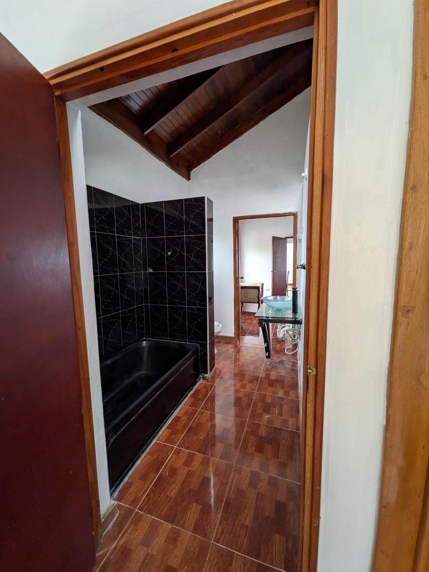 Apartment For Rent: PLANTATION DRIVE, Red Hills | $120,000 photo 7