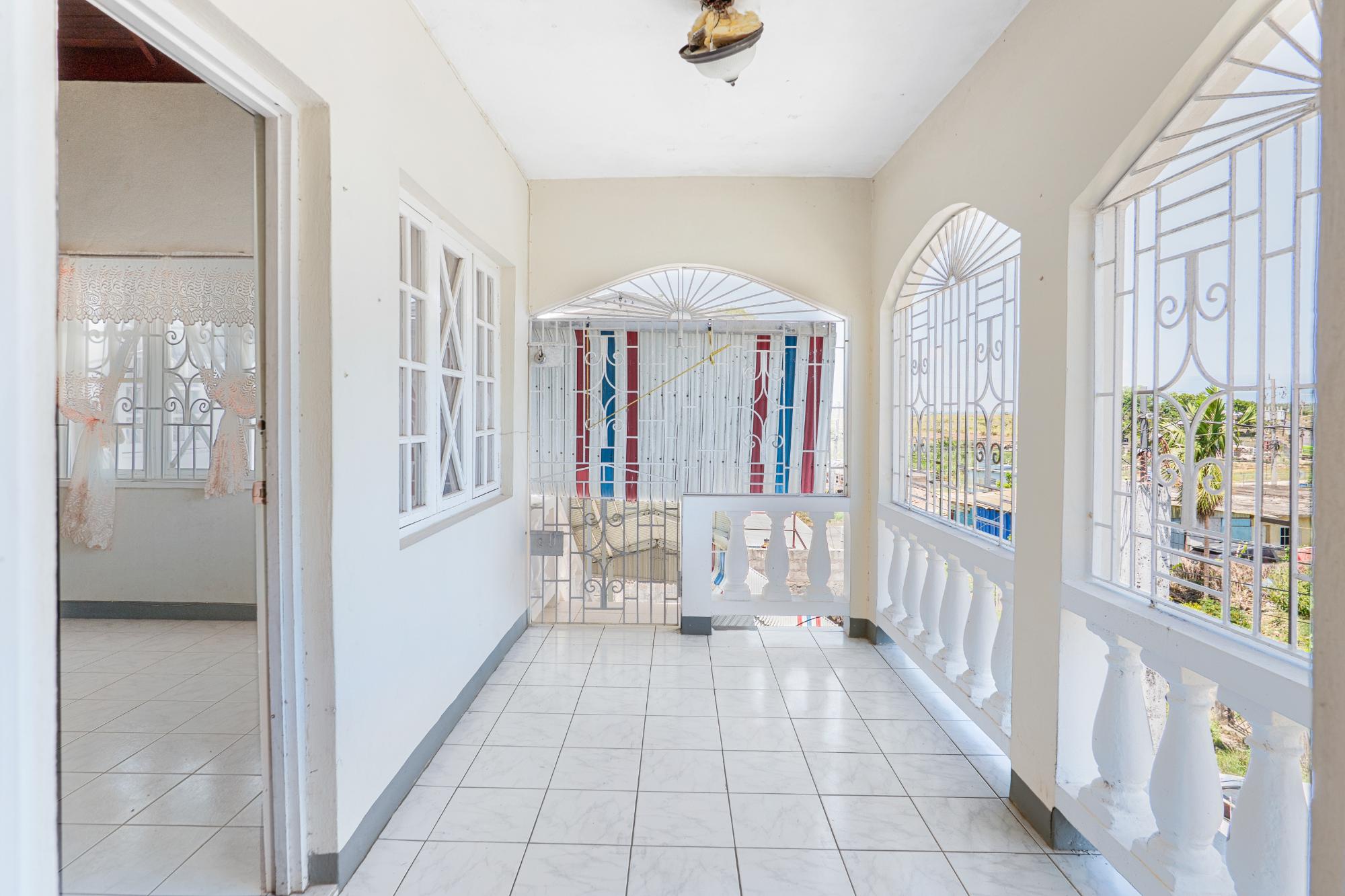 House For Sale: CLARKS TOWN, TRELAWNY, Clarks Town | $31,000,000 photo 3