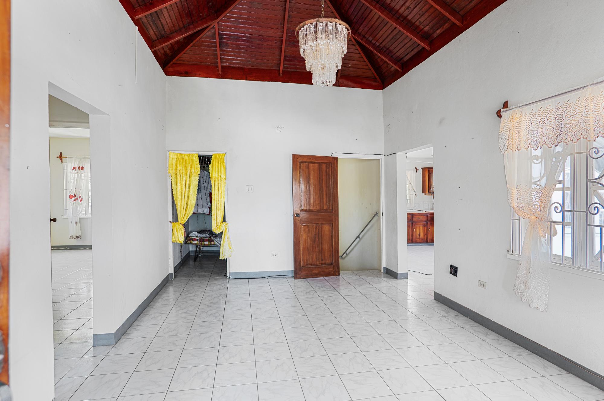 House For Sale: CLARKS TOWN, TRELAWNY, Clarks Town | $31,000,000 photo 4