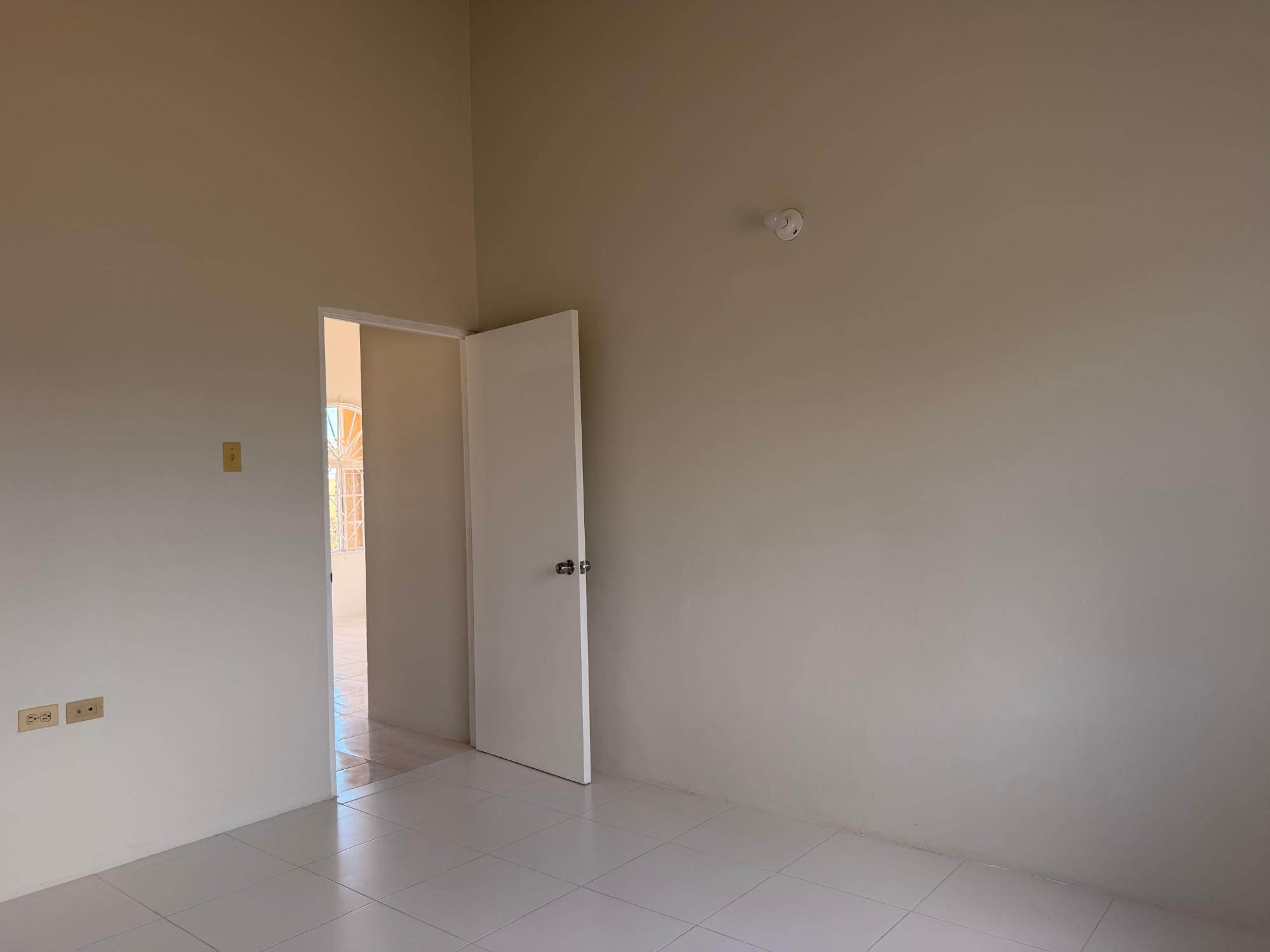 House For Rent: PHOENIX PARK VILLAGE 1, Phoenix Park | $125,000 photo 5