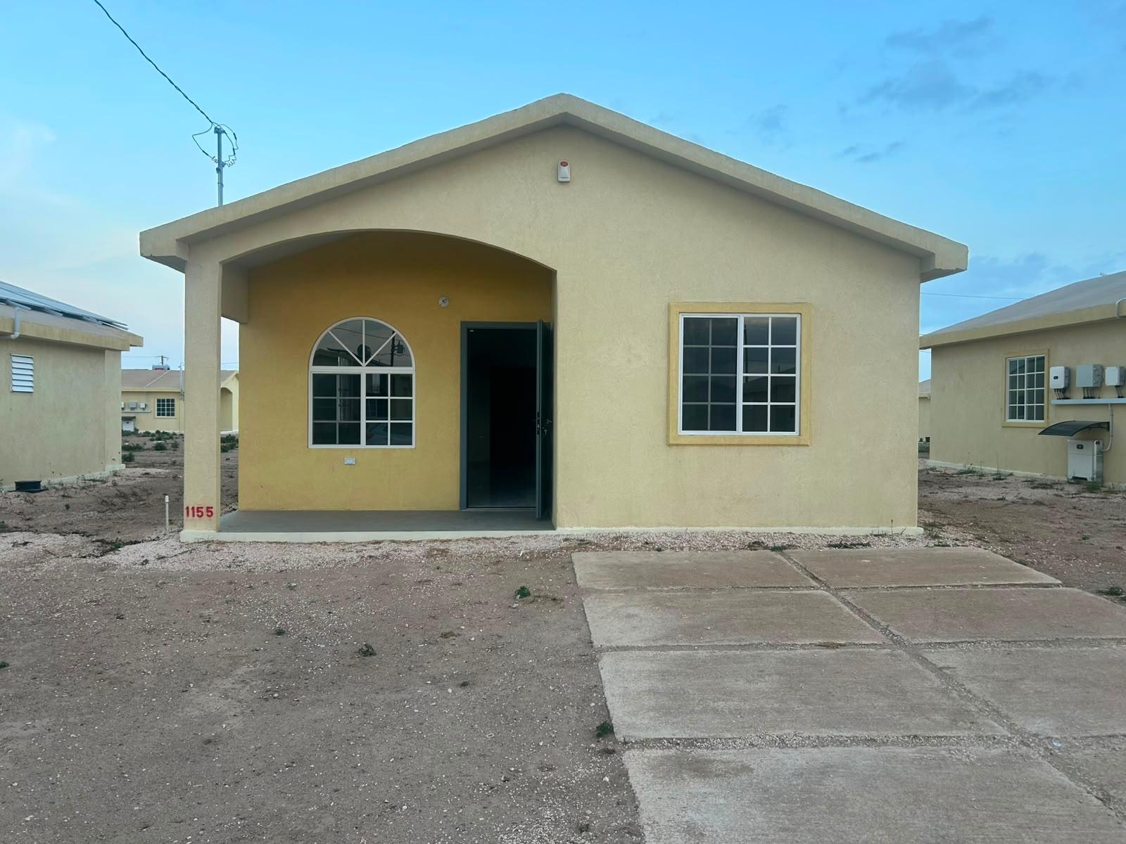 House For Rent: BAYLEAF CRESCENT, PHASE 5, Phoenix Park | $140,000