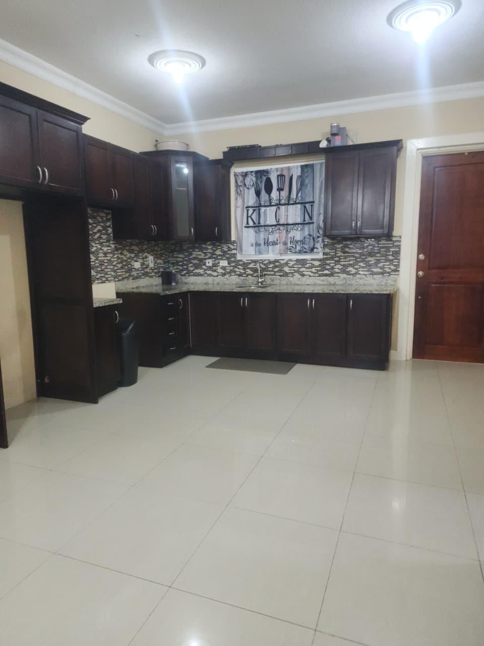 Apartment For Rent: WASHINGTON DRIVE, Kingston 10 | $220,000 photo 14