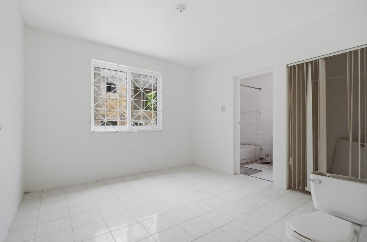 House For Sale: HOPETON GARDENS, DUNROBIN, Mandeville | $47,000,000 photo 14