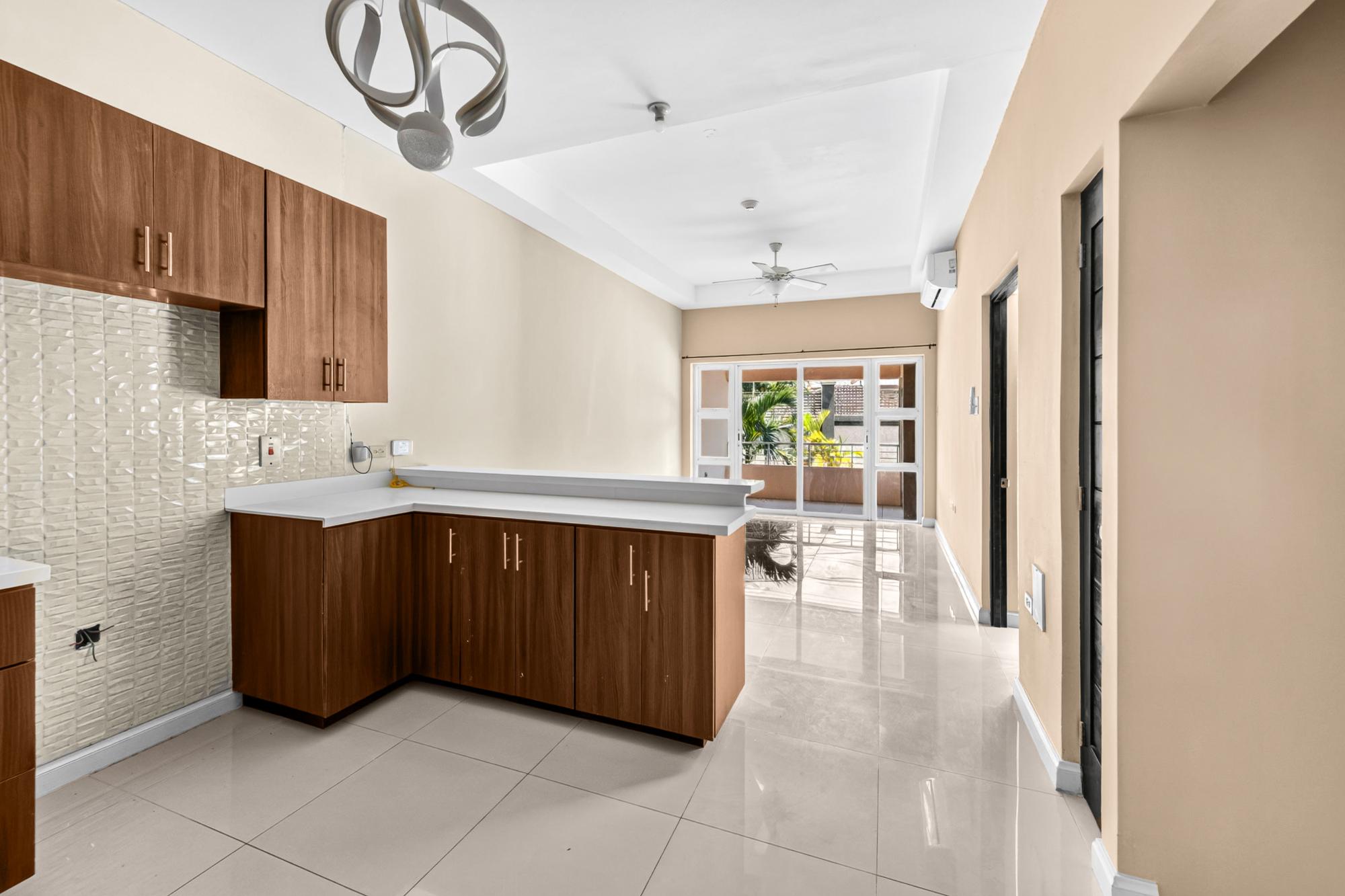 Apartment For Rent: RUTHVEN ROAD, Kingston 5 | $175,000 photo 2
