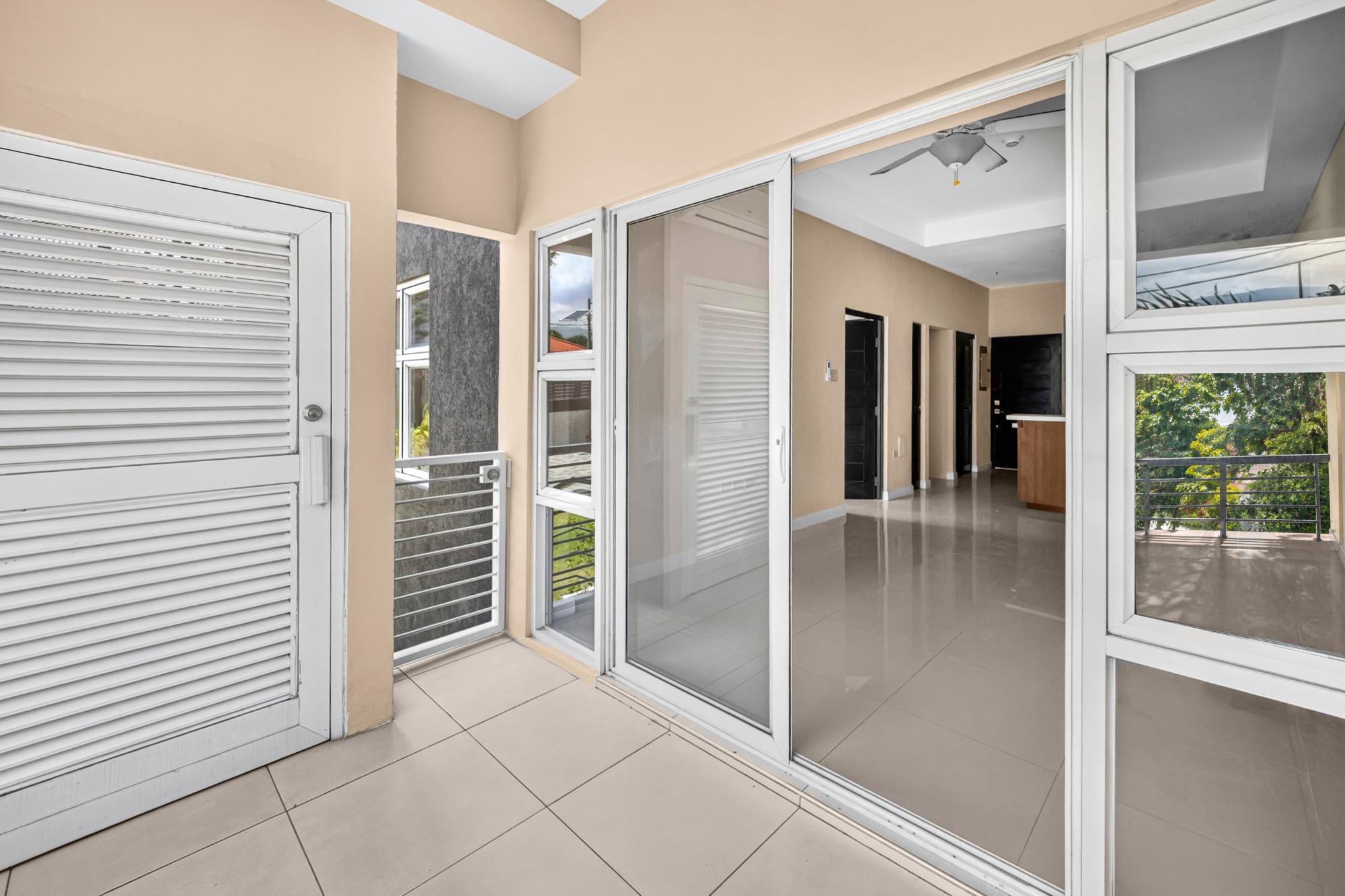Apartment For Rent: RUTHVEN ROAD, Kingston 5 | $175,000 photo 6