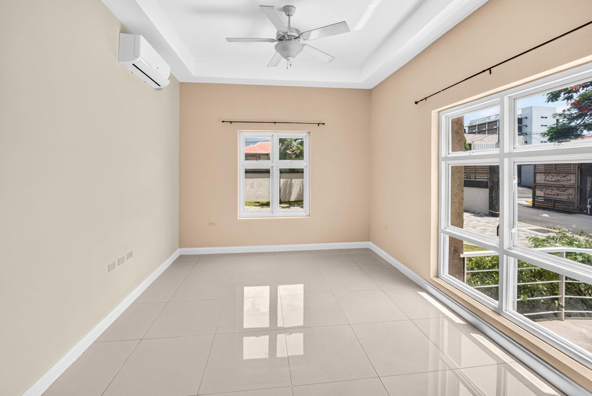Apartment For Rent: RUTHVEN ROAD, Kingston 5 | $175,000 photo 11