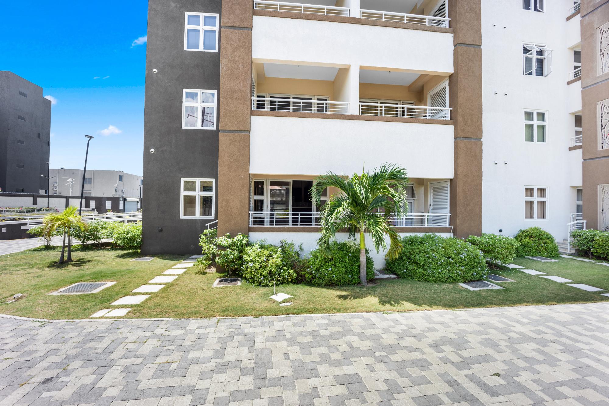 Apartment For Rent: RUTHVEN ROAD, Kingston 5 | $175,000 photo 17