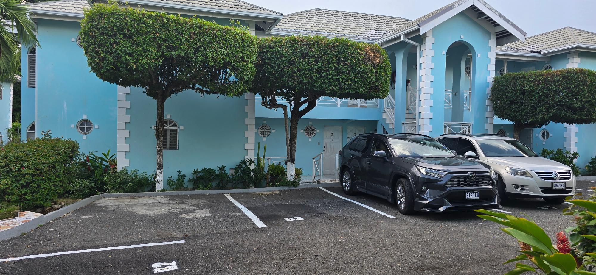 Apartment For Rent: 71 BARBICAN ROAD, Kingston 6 | $180,000 photo 5