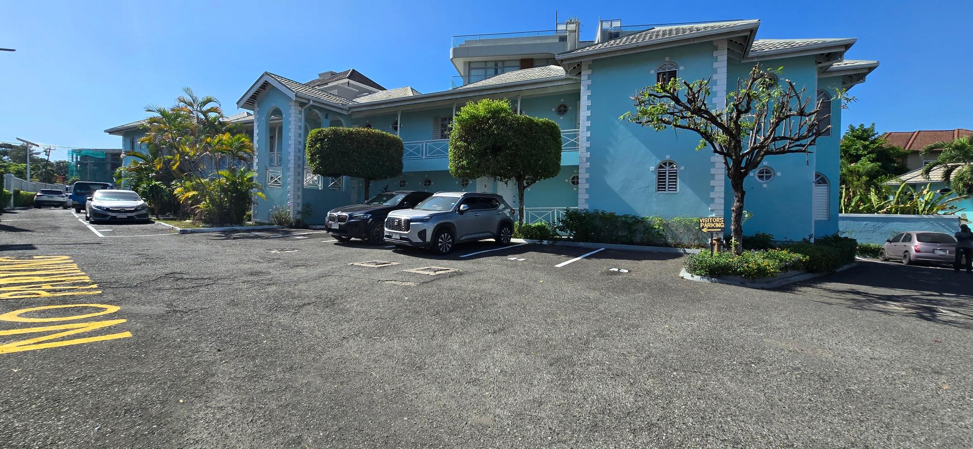 Apartment For Rent: 71 BARBICAN ROAD, Kingston 6 | $180,000 photo 7