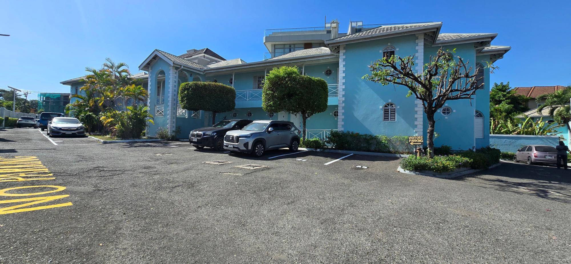 Apartment For Rent: 71 BARBICAN ROAD, Kingston 6 | $180,000 photo 8
