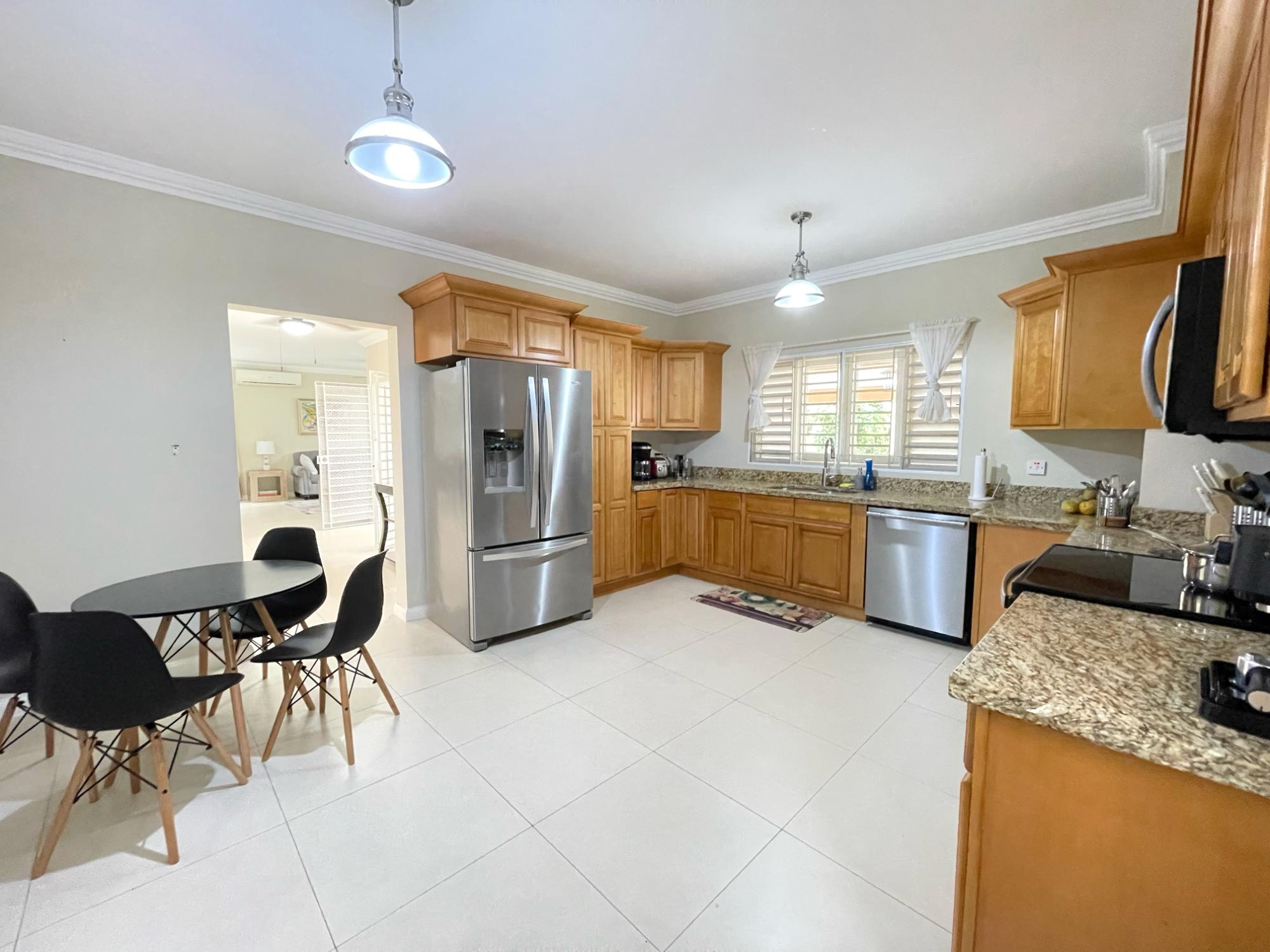 House For Rent: CHERRY GARDEN DRIVE, Kingston 8 | $4,600 photo 5
