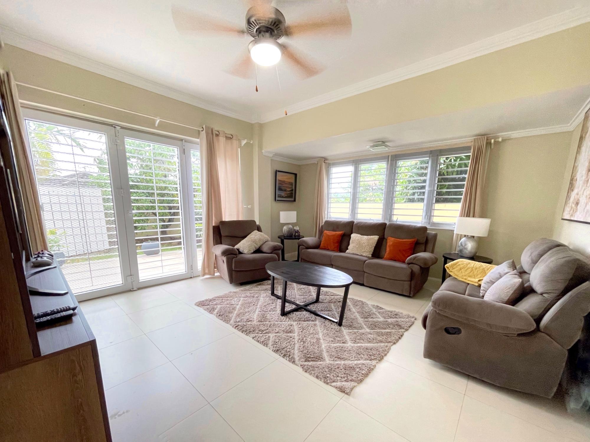 House For Rent: CHERRY GARDEN DRIVE, Kingston 8 | $4,600 photo 7