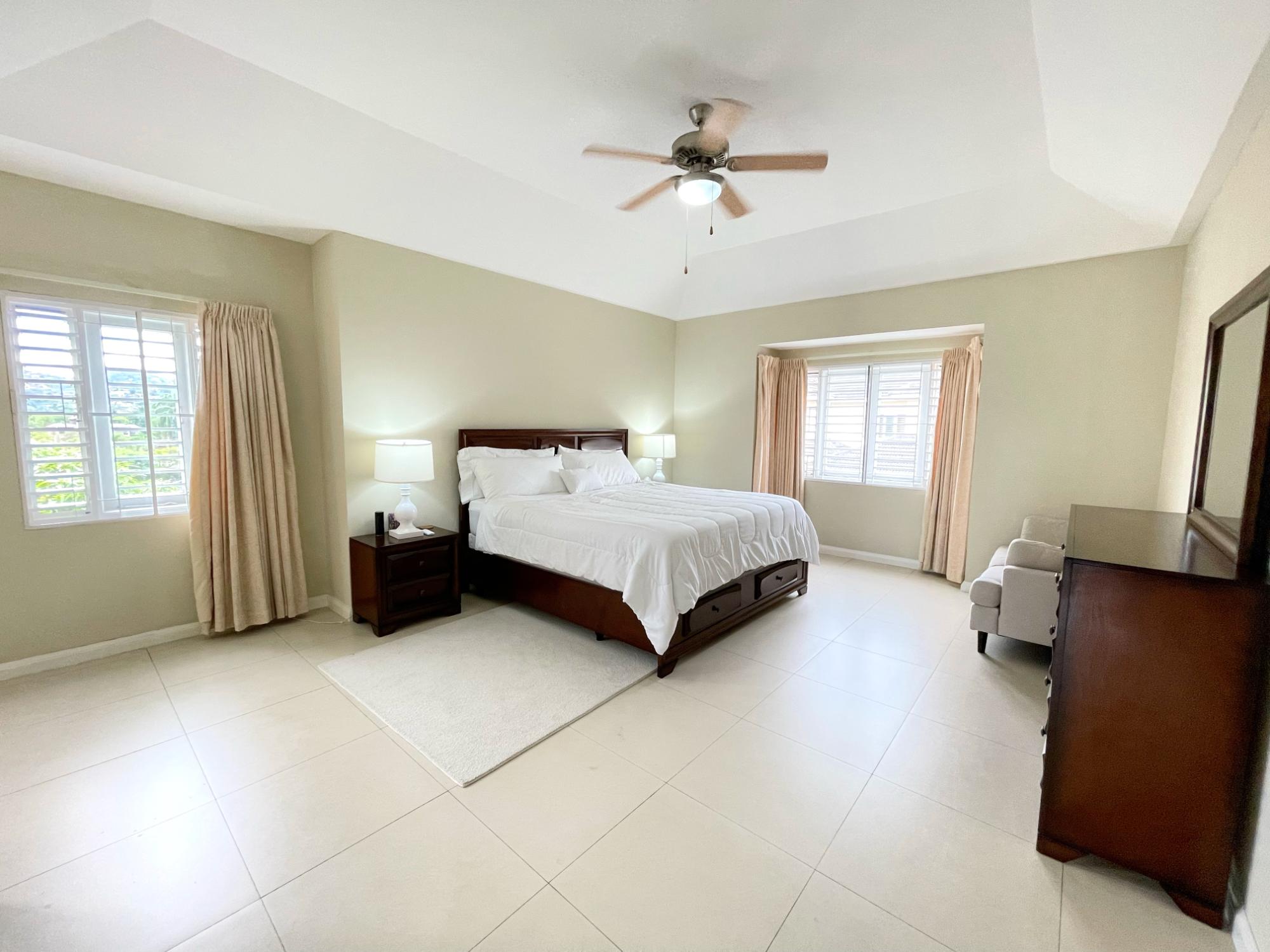 House For Rent: CHERRY GARDEN DRIVE, Kingston 8 | $4,600 photo 12