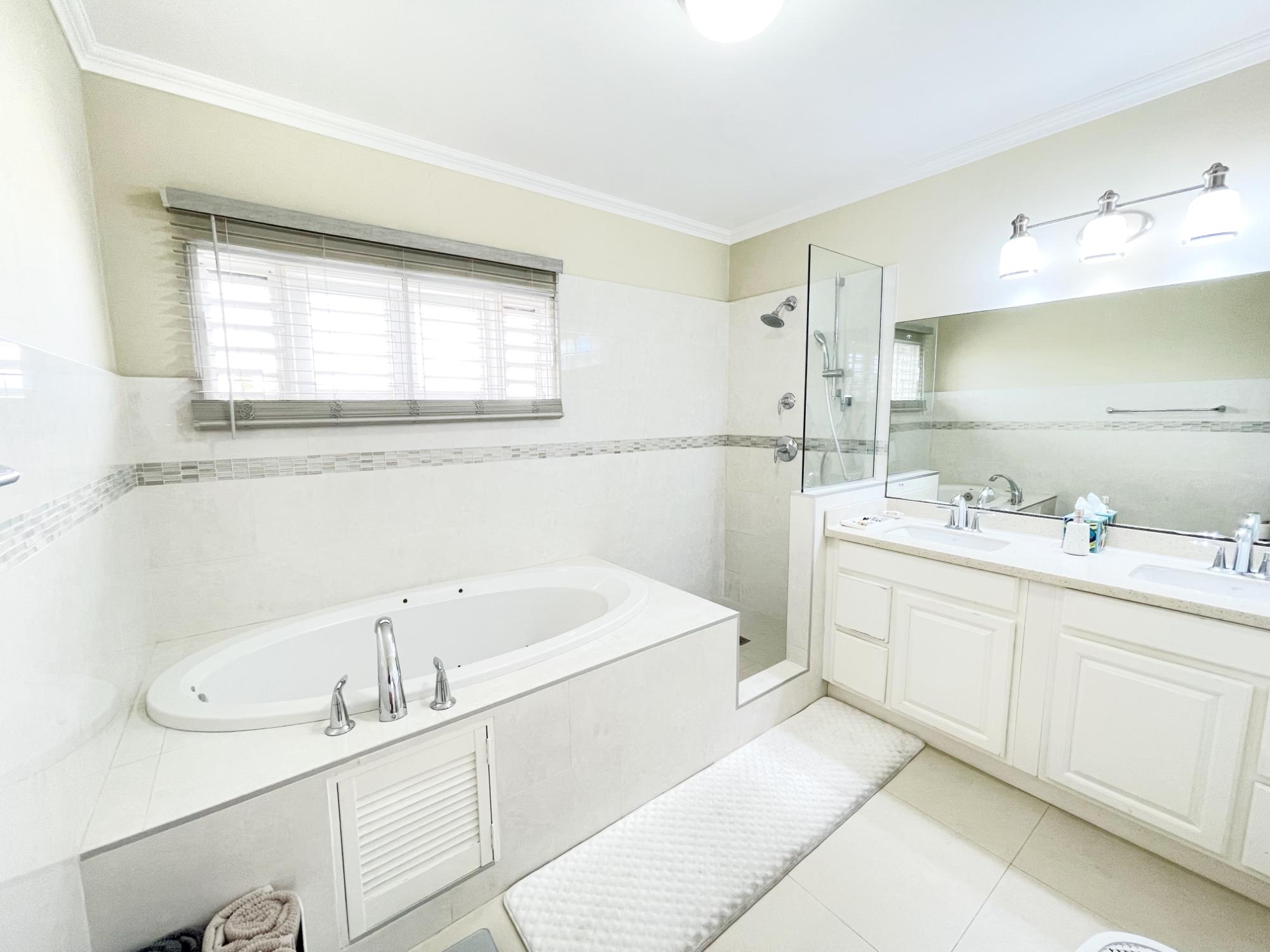 House For Rent: CHERRY GARDEN DRIVE, Kingston 8 | $4,600 photo 16