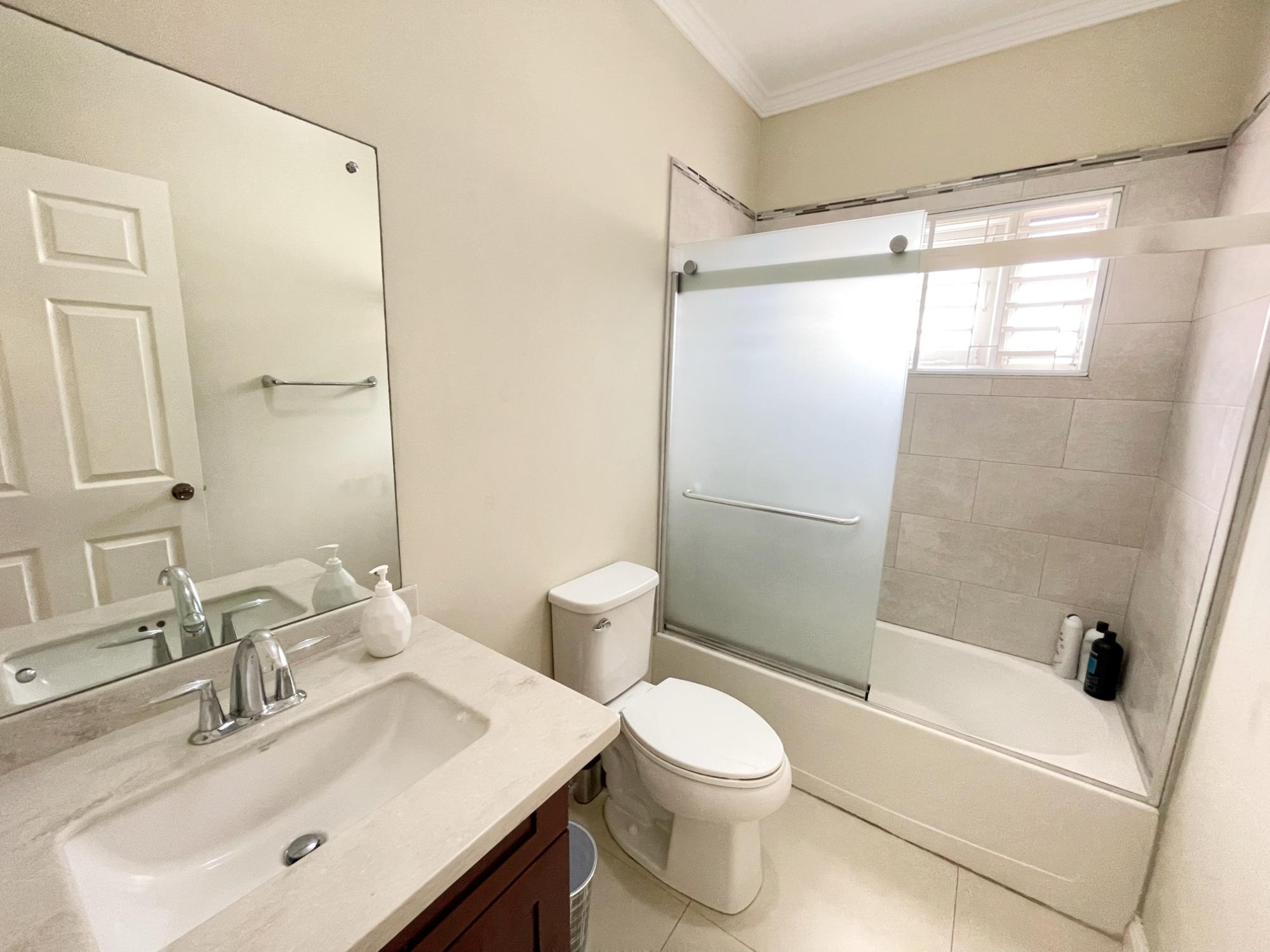 House For Rent: CHERRY GARDEN DRIVE, Kingston 8 | $4,600 photo 21