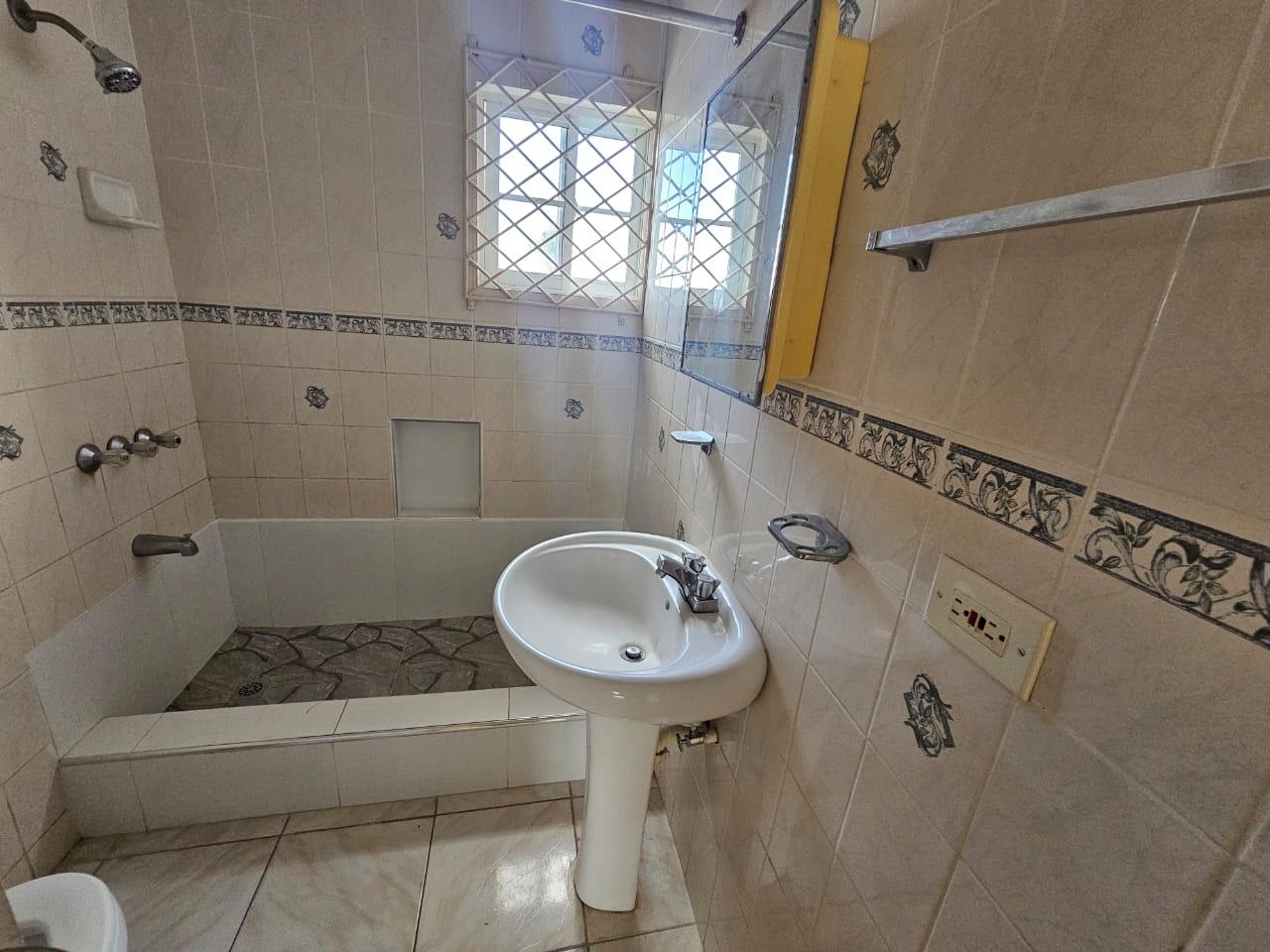 Apartment For Rent: BOGUE VILLAGE MONTEGO BAY, Montego Bay | $90,000 photo 11