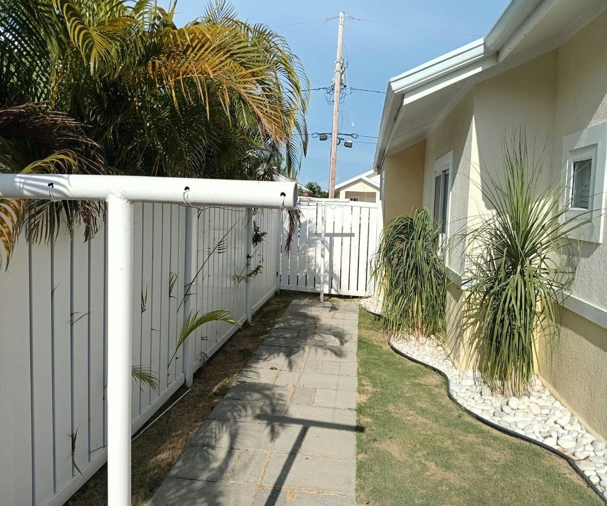 House For Rent: OCEANPOINTE, Lucea | $1,500 photo 17