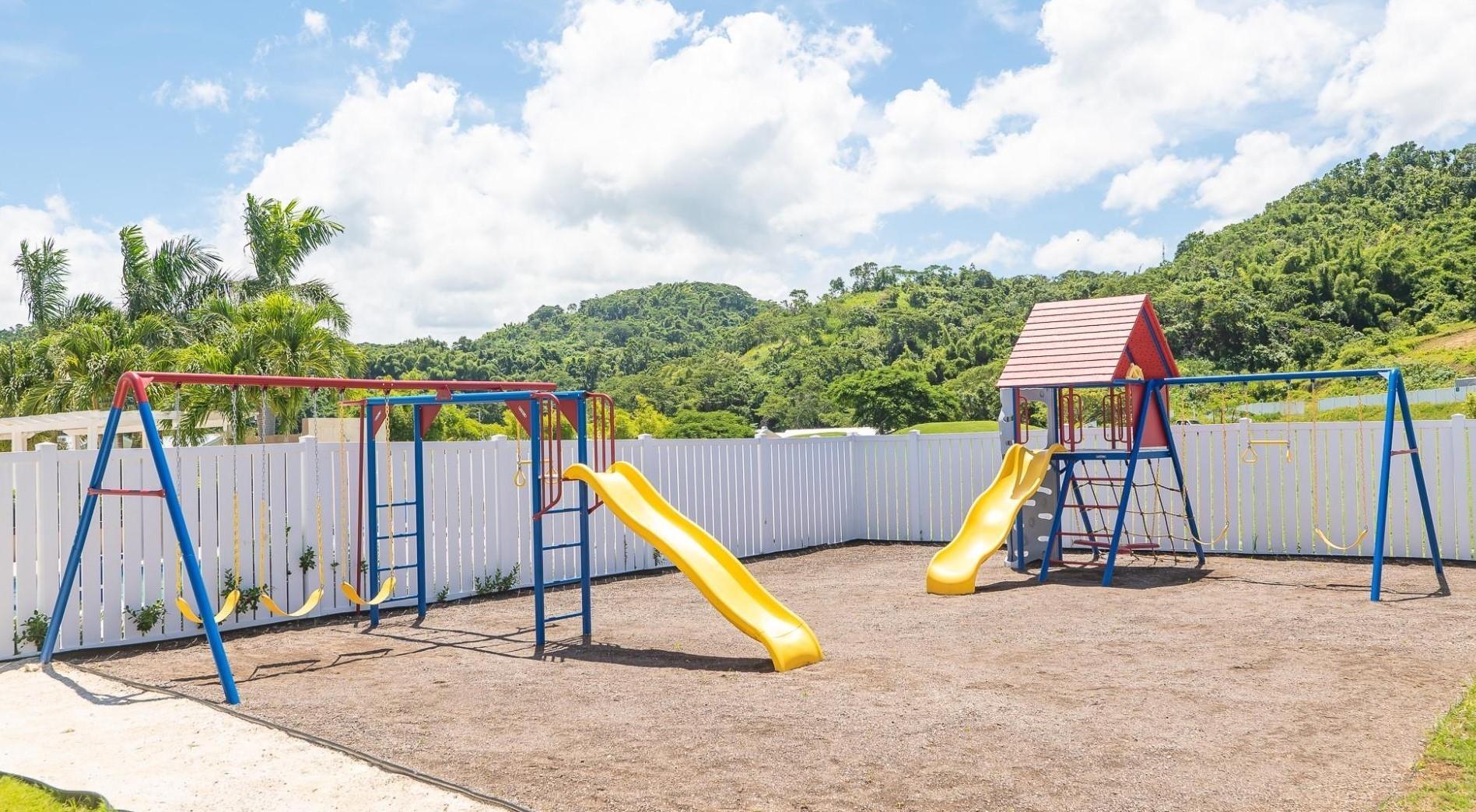 House For Rent: OCEANPOINTE, Lucea | $1,500 photo 24